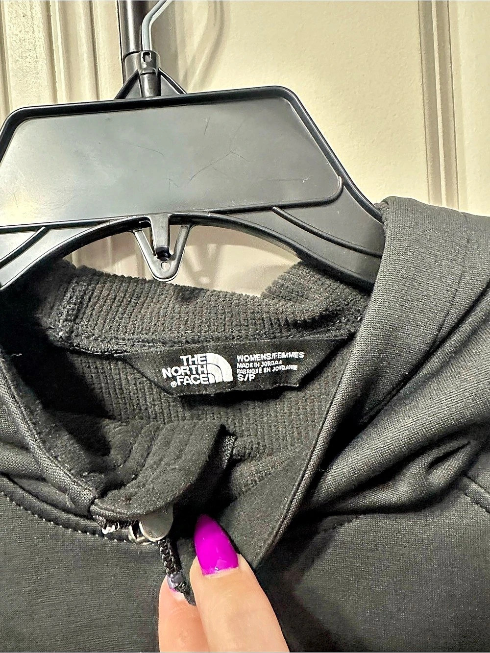 The North Face Women's Hooded Soft Shell Vest Black Medium - Picture 3 of 3